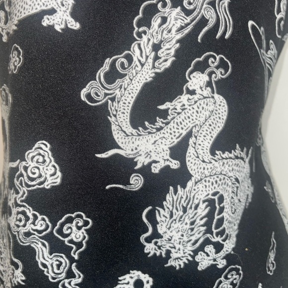Popular 21 sz L Dragon print dress - Picture 2 of 4